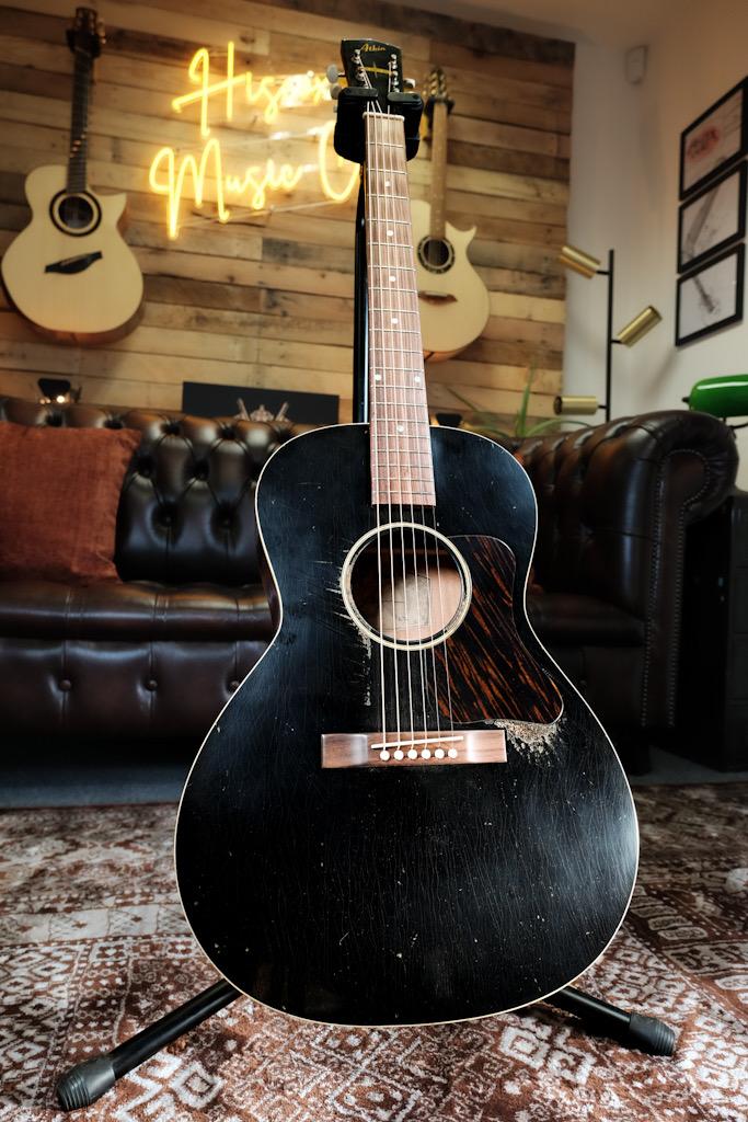 Atkin L36 Black top Heavy Aged With Fishman Matrix thumbnail 2