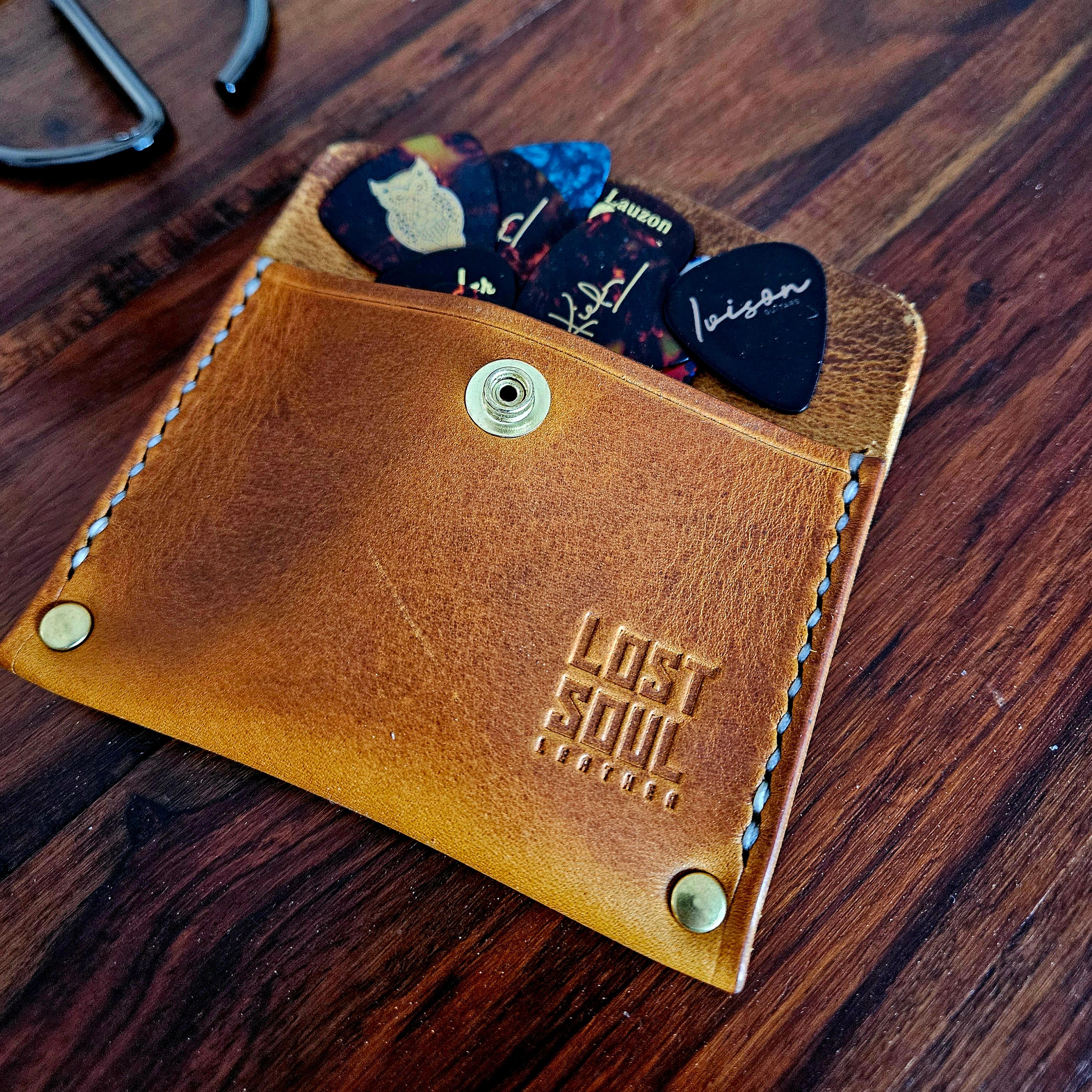 "Hitchhiker" - stylish way of storing your guitar plectrums