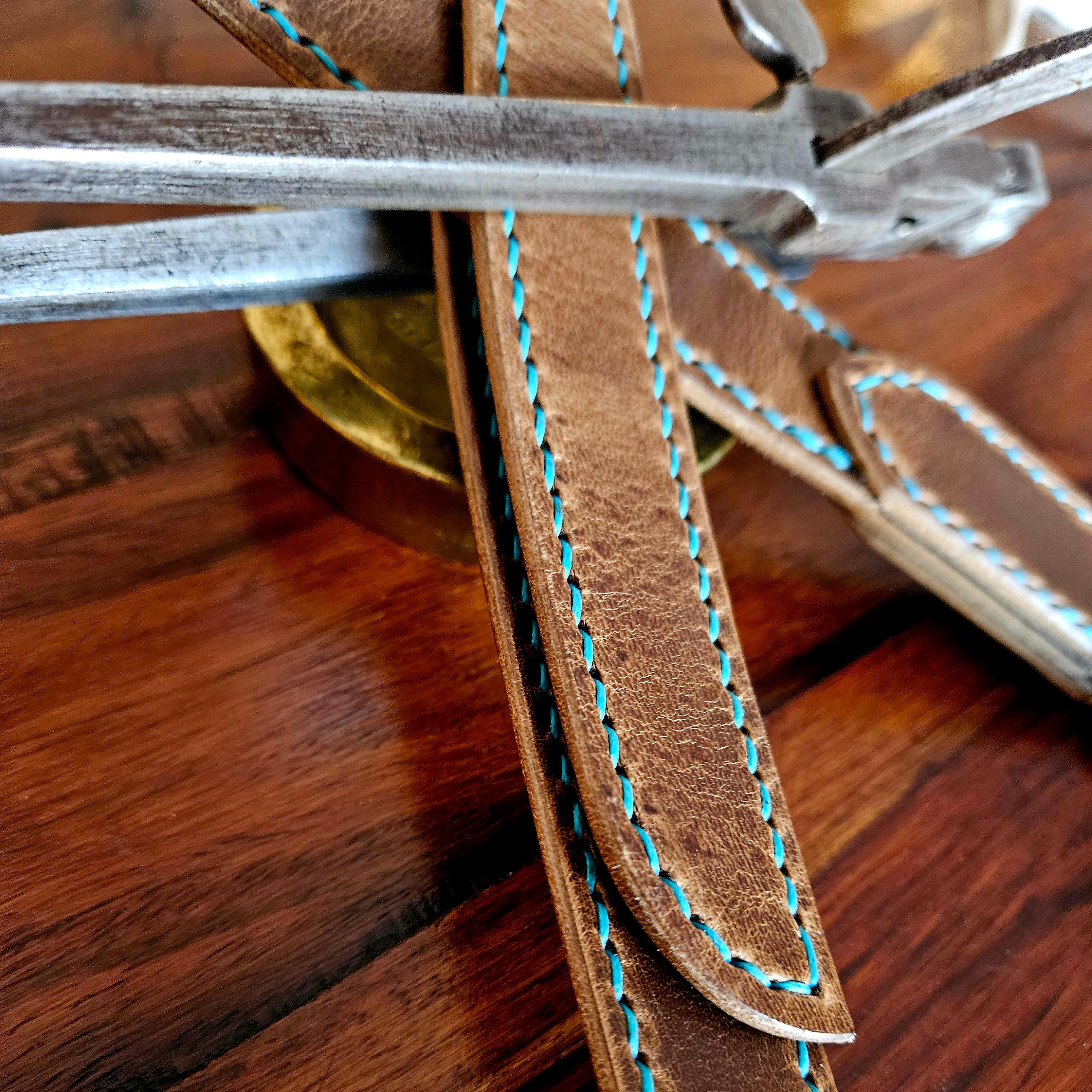 "Frodo" - Elegant hand stitched guitar strap with decorative ring thumbnail 4